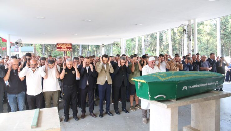 Girne’deki Gemi Kazasında Hayatını Kaybeden Reyhan Verim Mersin’de Toprağa Verildi