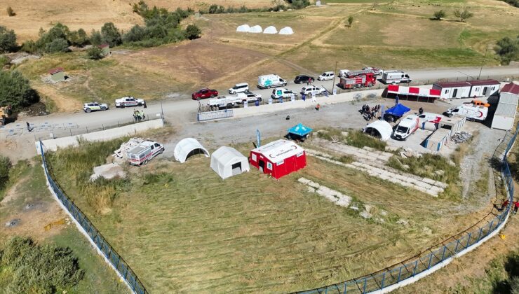 Hakkari’de olası göç hareketlerine karşı tatbikat gerçekleştirildi