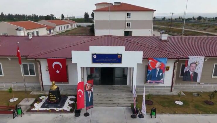 Hatay Valisi Masatlı, yeni Antakya Demirköprü Jandarma Karakol Binası’nı inceledi