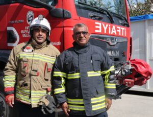 Hatay’da itfaiyeci baba ile oğlu, 12 yıldır aynı istasyonda omuz omuza görev yapıyor