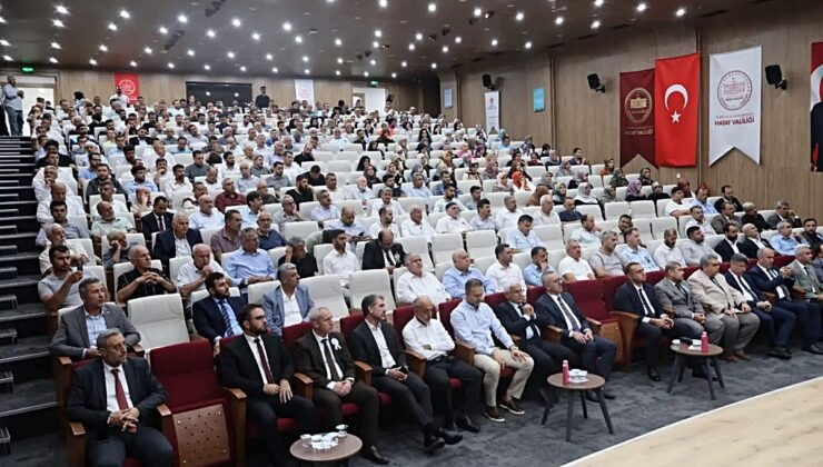 Hatay’da Mevlid-i Nebi etkinliğinde Dr. Hüseyin Hazırlar konferans verdi
