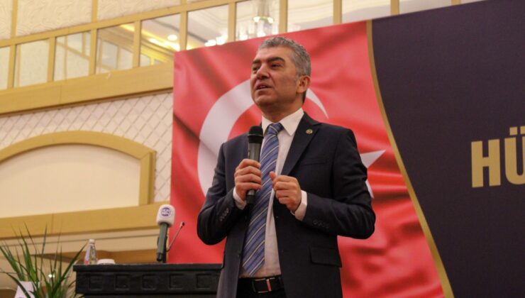 Hürriyetçi Eğitim Sen, okullara “Maarif Modeli Eğitim/Materyal Sandığı” gönderilmesi talebiyle MEB’e başvuruda bulundu