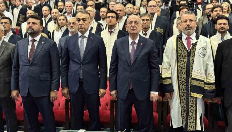 İsmail Kahraman, 15 Temmuz’u Türkiye’nin işgali teşebbüsü olarak nitelendirdi