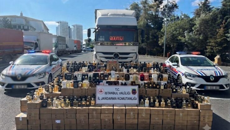 İstanbul’da kaçak parfüm operasyonunda 2 zanlı yakalandı