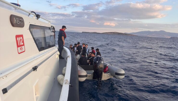 İzmir açıklarında 19 düzensiz göçmen yakalandı