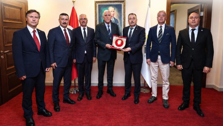 Kamu-İş’ten İYİ Parti’ye Ziyaret: Kamu Emekçilerinin Sorunları Masada