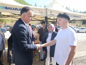 Karabük Valisi Çağatay yurt kayıtlarını inceledi, tüm başvuranlar yerleşti