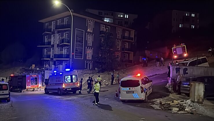 Karabük’te apartman dairesinde çıkan yangında 2 kişi dumandan etkilendi