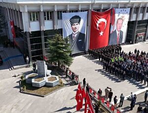 Kars’ta 19 Eylül Gaziler Günü töreninde Vali Polat gazilerle buluştu
