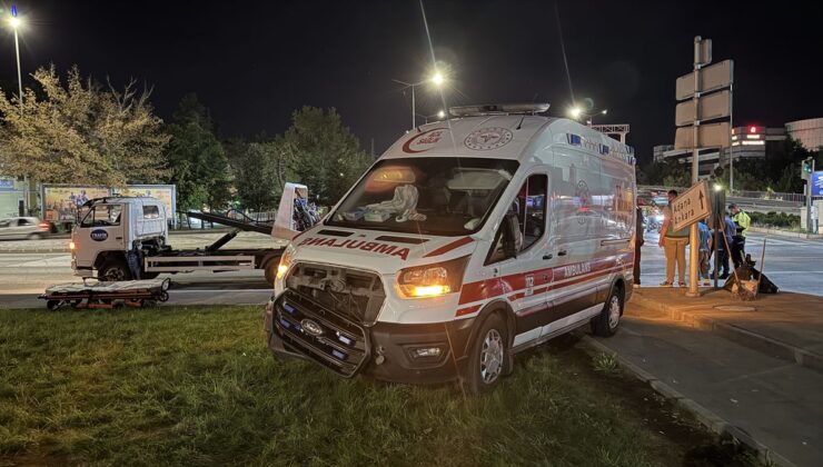 Kayseri’de Ambulans-Otomobil Çarpıştı: 6 Yaralı
