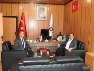 Keban Kaymakamı Onur, Fırat Üniversitesi Keban Meslek Yüksekokulu’nu ziyaret etti
