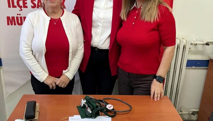 Keşan’da Dünya Kalp Günü’nde vatandaşlara tansiyon ölçümü ve bilgilendirme yapıldı