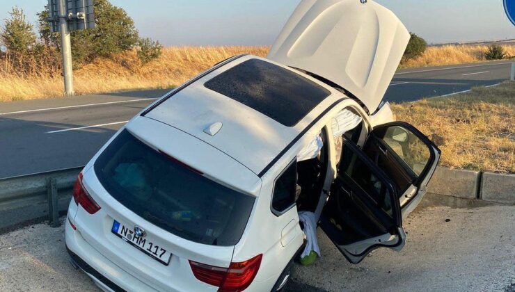 Keşan’da Gurbetçi Ailenin Otomobili Kavşak Duvarına Çarptı: 4 Yaralı