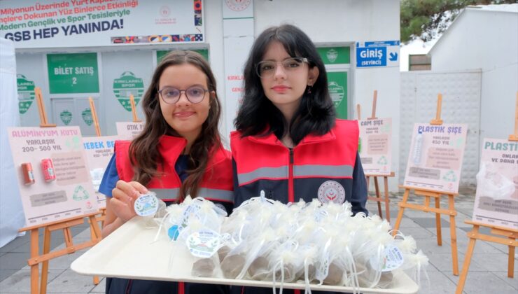 Kırklareli’nde çocuklar iklim değişikliğine dikkati çekmek için tohum dağıttı