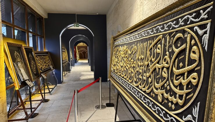 Kırşehir’de “Mukaddes Emanetler Sergisi” ziyarete açıldı