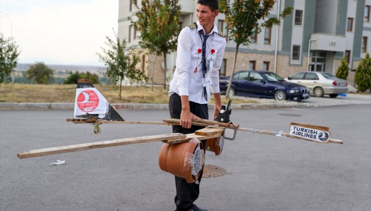 Konya Beyşehirli özel gereksinimli genç, THY davetiyle İstanbul’da kokpite oturdu