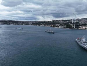Preveze Deniz Zaferi’nin 488. yıl dönümünde 15 gemi İstanbul Boğazı’ndan geçti