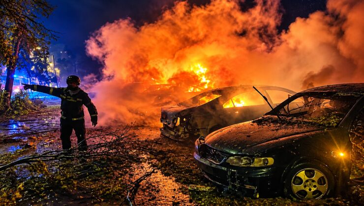 Rusya, Kiev’de 3 İHA tesisini ve Odessa’da 2 lojistik merkezini vurdu