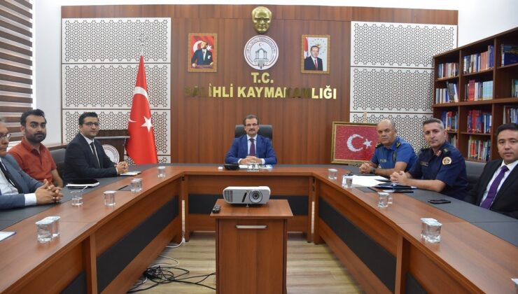 Salihli’de üniversite güvenliği toplantısı Kaymakam Güldoğan başkanlığında yapıldı