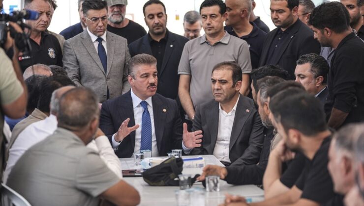 Silivri açıklarındaki kazada batan geminin bulunduğu bölgedeki çalışmalar sürüyor