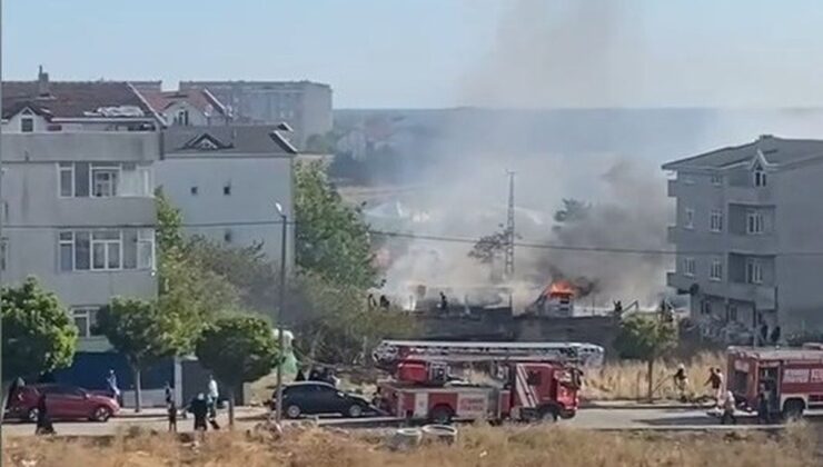 Silivri’de Otluk Yangını Evlere Sıçramadan Söndürüldü