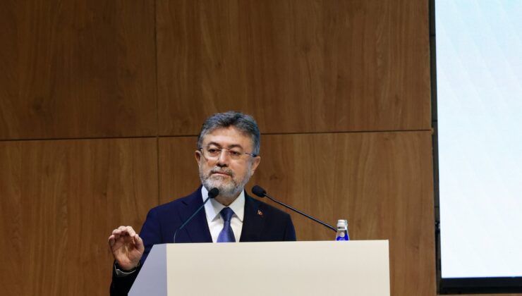 Tarım ve Orman Bakanı Yumaklı, Moskova’daki 2. Veteriner Güvenliği Forumu’na katıldı