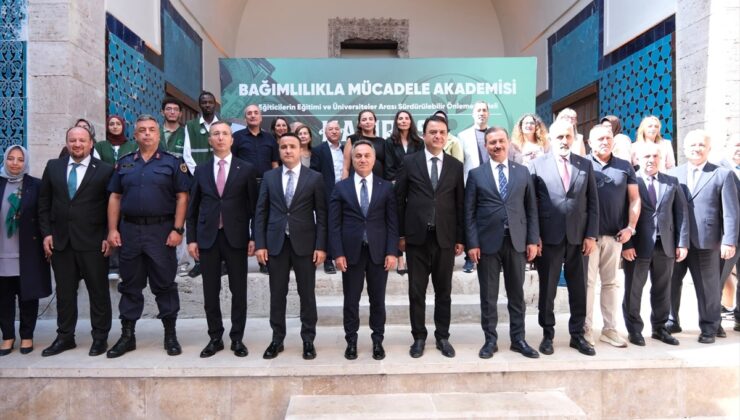 Tokat’ta Bağımlılıkla Mücadele Akademisi toplandı