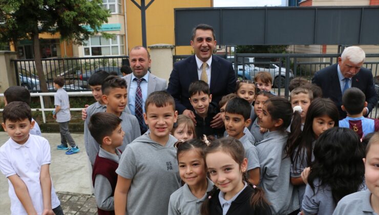 Trabzon Of Kaymakamı Akça, İsmail Yıldırım İlkokulu’nda yeni eğitim yılını kutladı