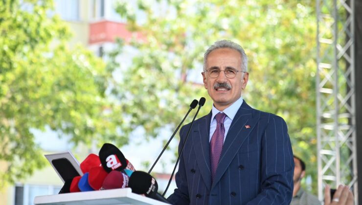 Trabzon’da Raylı Sistem Hattı’nın Temeli Atıldı
