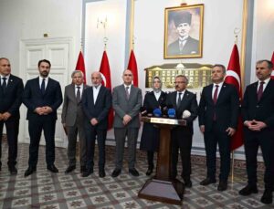 Turgutlu’da okul yakınındaki saldırıyı inceleyecek TBMM komisyonu Manisa’ya geldi