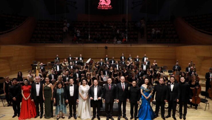 Türkiye ile Çin’in diplomatik ilişkilerinin 55. yıl dönümünde başkentte konser verildi