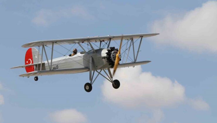 Vecihi Hürkuş’un torunu, dedesinin 1931 tasarımı replika uçakla Sivrihisar’da uçtu