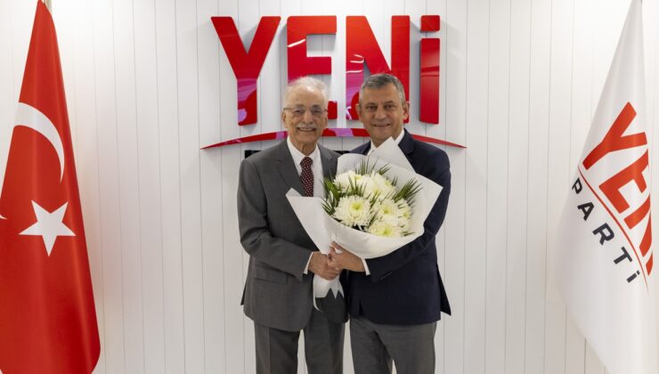 YENİ Parti Genel Başkanı Özgür Özel, eski SHP Genel Başkanı Karayalçın ile görüştü