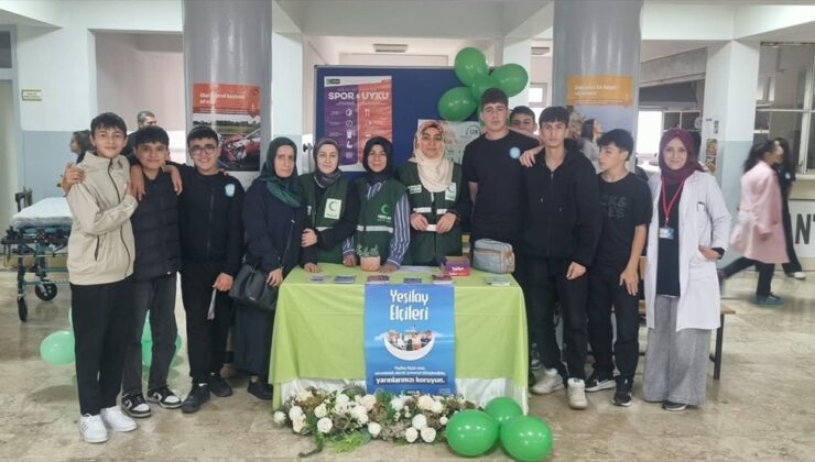 Yeşilay Canik, liselerde bağımlılık ve sağlıklı yaşam için farkındalık stantları açtı