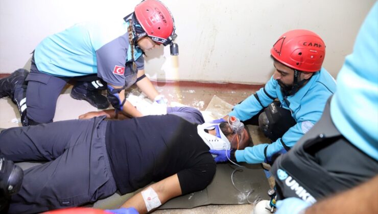 19. Bölge UMKE Tatbikatı, Şanlıurfa Bozova’da deprem senaryosuyla yapıldı