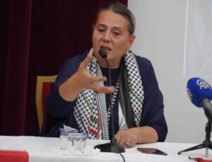 7 bölge 9 ilde eş zamanlı düzenlenen Gazze paneli Manisa CBÜ’de yapıldı