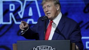 Trump: İran'dan ayrılacağız ve petrol düşecek