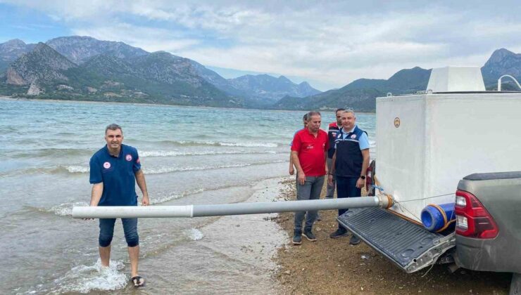 Adana Kozan’da 665 bin pullu sazan yavrusu su kaynaklarına salındı