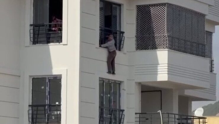 Adıyaman’da metrelerce yüksekte güvenlik önlemi almadan çalışan şahıs endişelendirdi