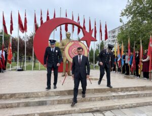 Adıyaman’ın Kahta, Çelikhan ve Gölbaşı’nda 103. yıl Cumhuriyet Bayramı kutlandı