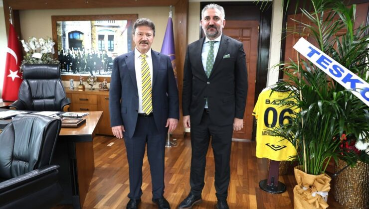 Ağrı Esnaf Birliği Başkanı Hatunoğlu, TESK Genel Başkanı Yiğiner’i tebrik etti