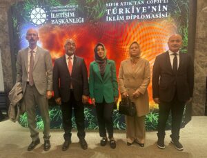 AİÇÜ Rektör Yardımcısı Akıncıoğlu, iklim diplomasisi paneline katıldı