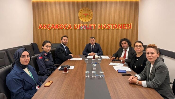 Akçakoca’da sağlık hizmetleri Devlet Hastanesi’nde ele alındı