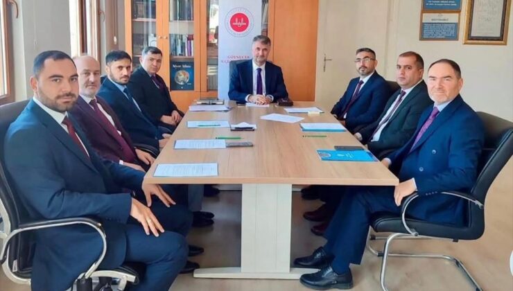 Amasya Göynücek’te İlçe Müftüleri Toplantısı İl Müftüsü Yavuz başkanlığında yapıldı
