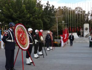 Antalya, Muğla, Isparta ve Burdur’da 29 Ekim Cumhuriyet Bayramı kutlamaları başladı