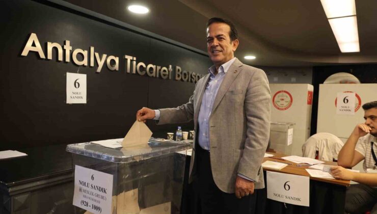 Antalya Ticaret Borsası seçiminde 45 meslek komitesi üyesi belirlendi