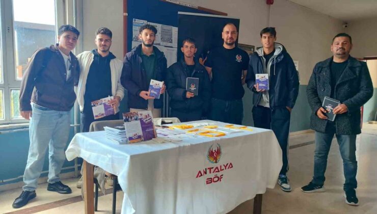 Antalya’da ekimde Gençlerle Beraberiz etkinlikleri 14 bin 638 öğrenciye ulaştı