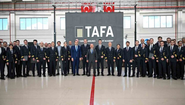 Aydın Çıldır Havalimanı’nda 39 genç pilot TAFA’dan mezun oldu