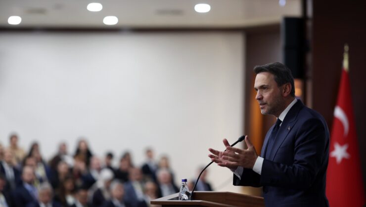 Bakan Bayraktar, Milli Güvenlik Kurulu konferansında enerji güvenliğini anlattı