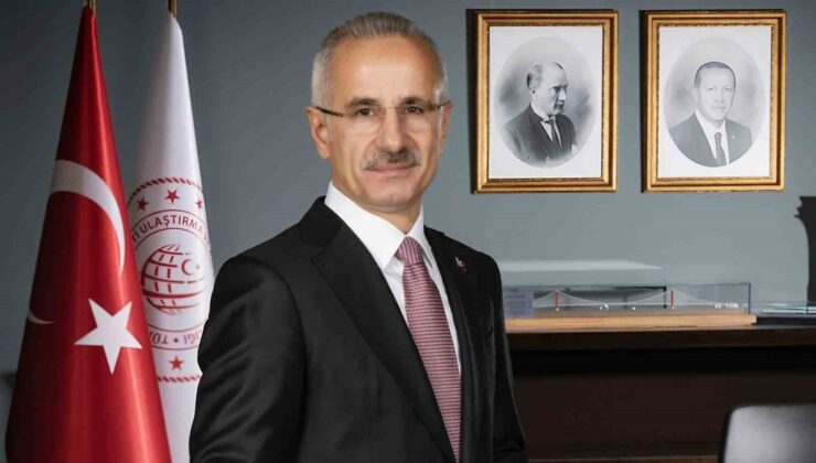 Bakan Uraloğlu, Ani Köprüsü restorasyon ihalesinin tamamlandığını açıkladı